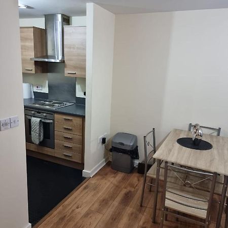 Long Stay Accomodation 切姆 外观 照片